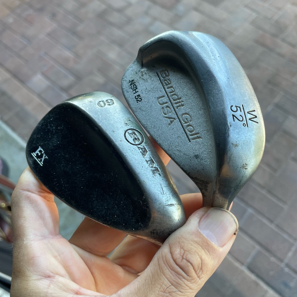 Golf wedges 52/60 deg in right handed 
Steel